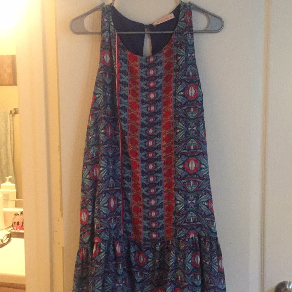 HLSR24 Izzy & Lola sleeveless dress